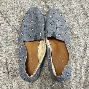 Limited Edition Bee Toms